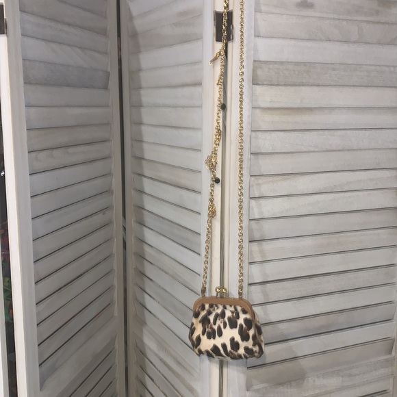 D&G Bag So UNIQUE Kiss lock Animal Print Fur Gold Chain/ Charms - Picture 6 of 12